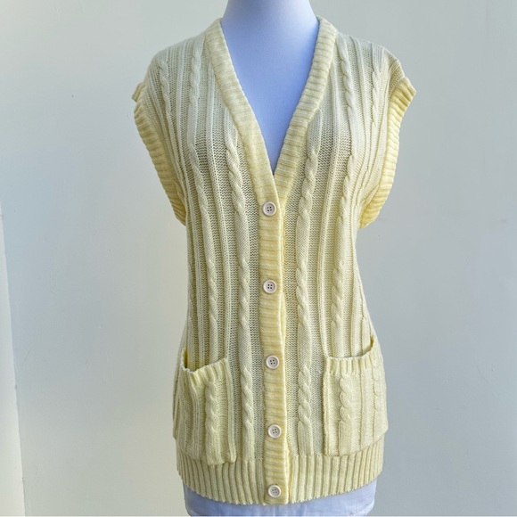 Vintage Cable Knit Button-Up Preppy Vest - Picture 1 of 5
